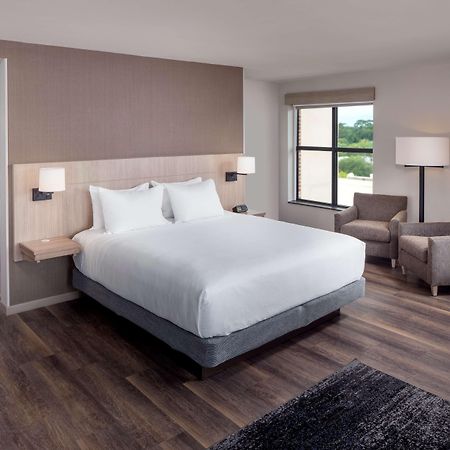 Hyatt Place Mount Pleasant Towne Centre Bagian luar foto
