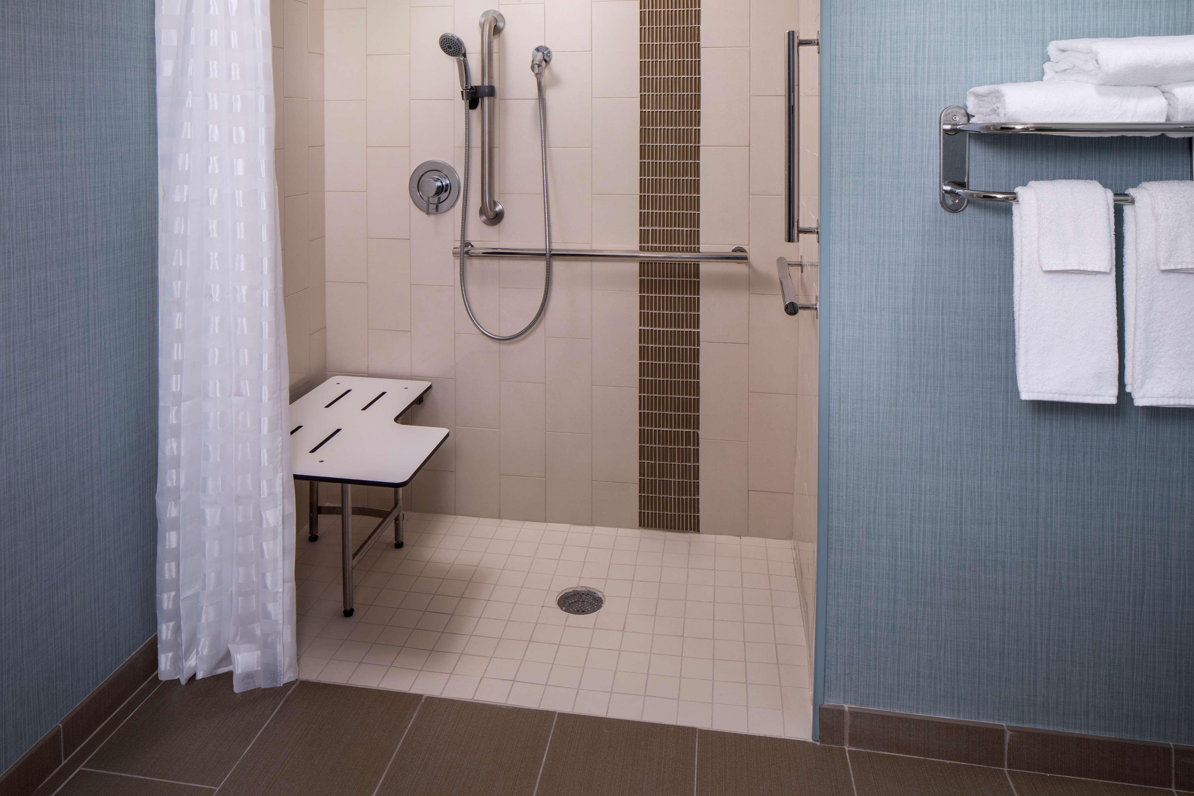 Hyatt Place Mount Pleasant Towne Centre Bagian luar foto