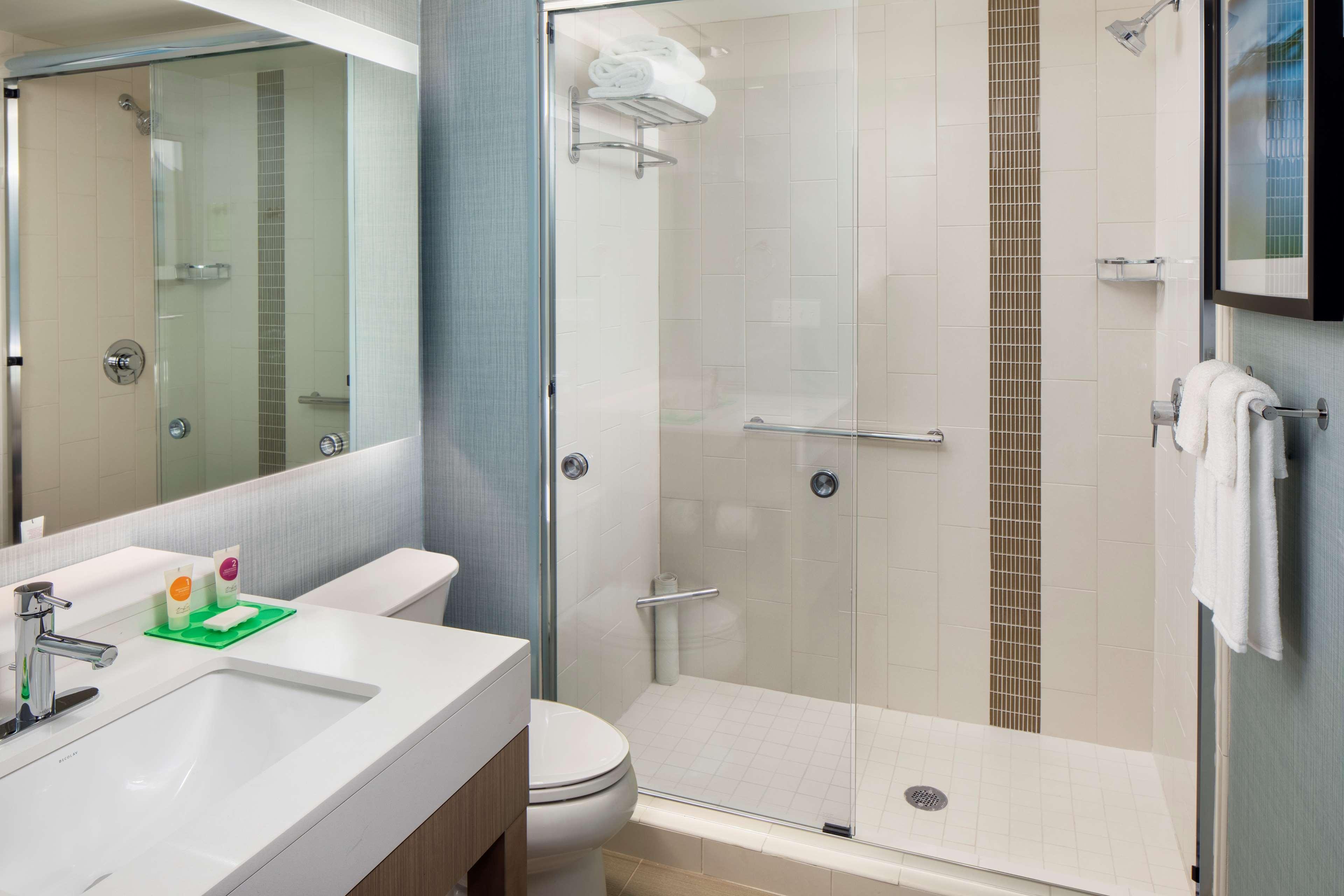 Hyatt Place Mount Pleasant Towne Centre Bagian luar foto